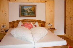 1. Schlafzimmer Ferienwohnung Watzmannkind 5