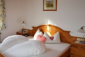 1. Schlafzimmer Ferienwohnung Watzmannkind 1